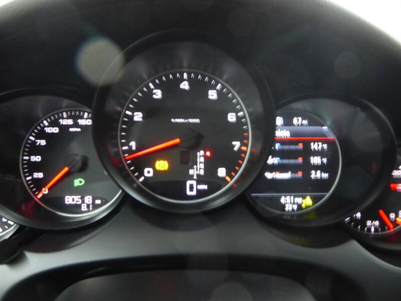 Used 2014 Porsche Cayenne AWD/4WD image 12