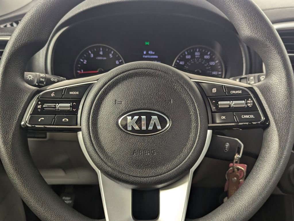Used 2022 Kia Sportage LX image 16