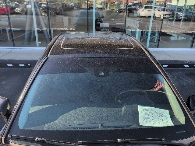 Used 2018 Toyota Camry LE w/ Moonroof Package image 2