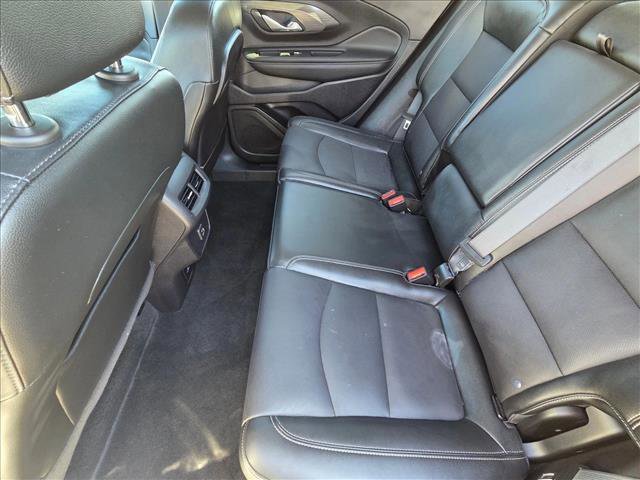 Used 2024 GMC Terrain SLT AWD/4WD image 17