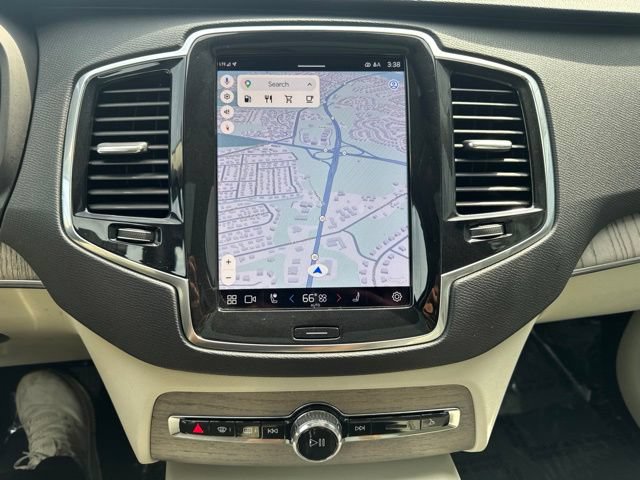 Certified 2023 Volvo XC90 B6 Plus AWD/4WD image 24