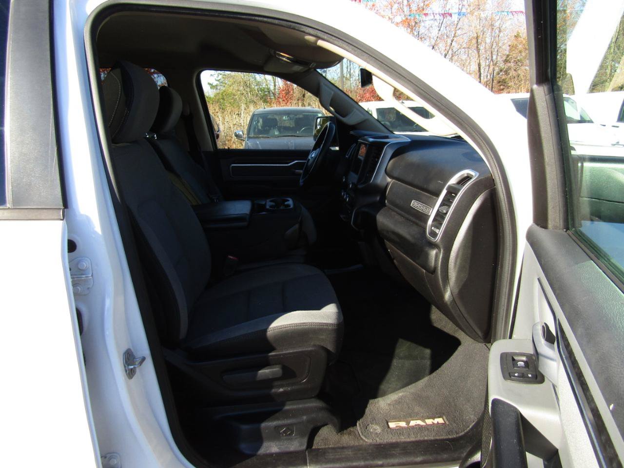 Used 2019 RAM 1500 Big Horn RWD image 27