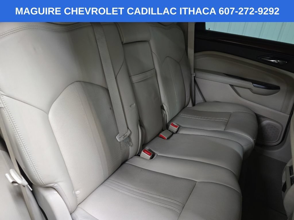 Used 2013 Cadillac SRX Luxury FWD image 17