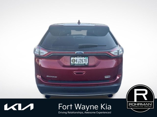 Used 2016 Ford Edge SEL w/ Equipment Group 201A AWD/4WD image 4