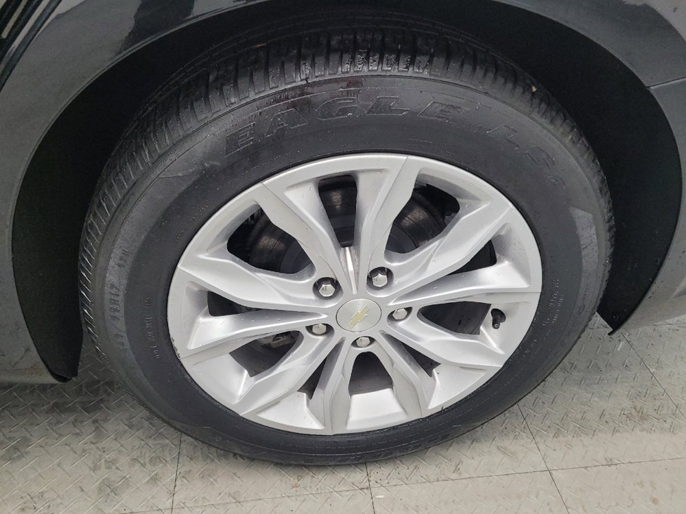 Used 2019 Chevrolet Malibu LT w/ Driver Confidence Package II image 31