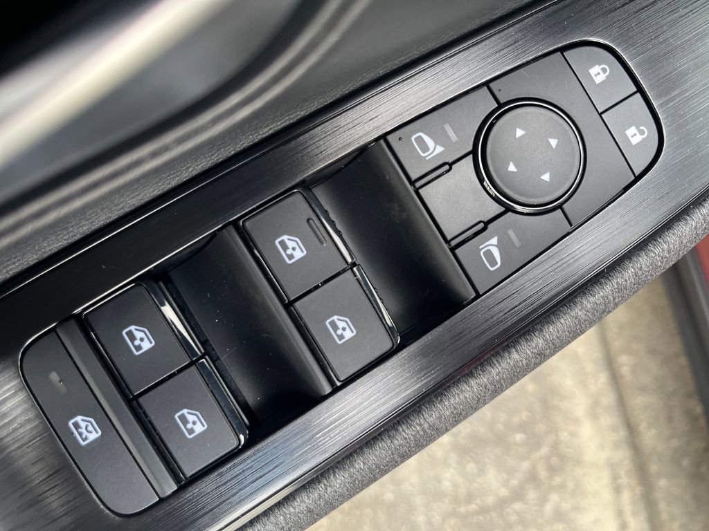 New 2026 Nissan Kicks SV w/ Cold Weather Package image 12