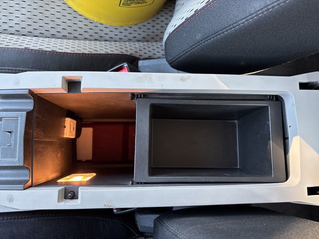 Used 2015 Chevrolet Equinox LS image 33