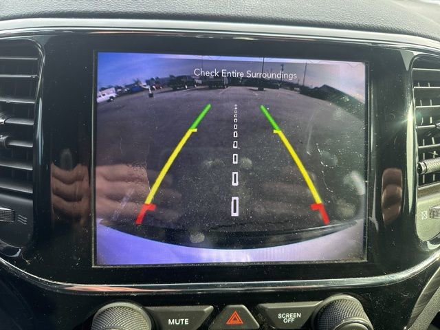 Used 2020 Jeep Grand Cherokee Altitude image 23