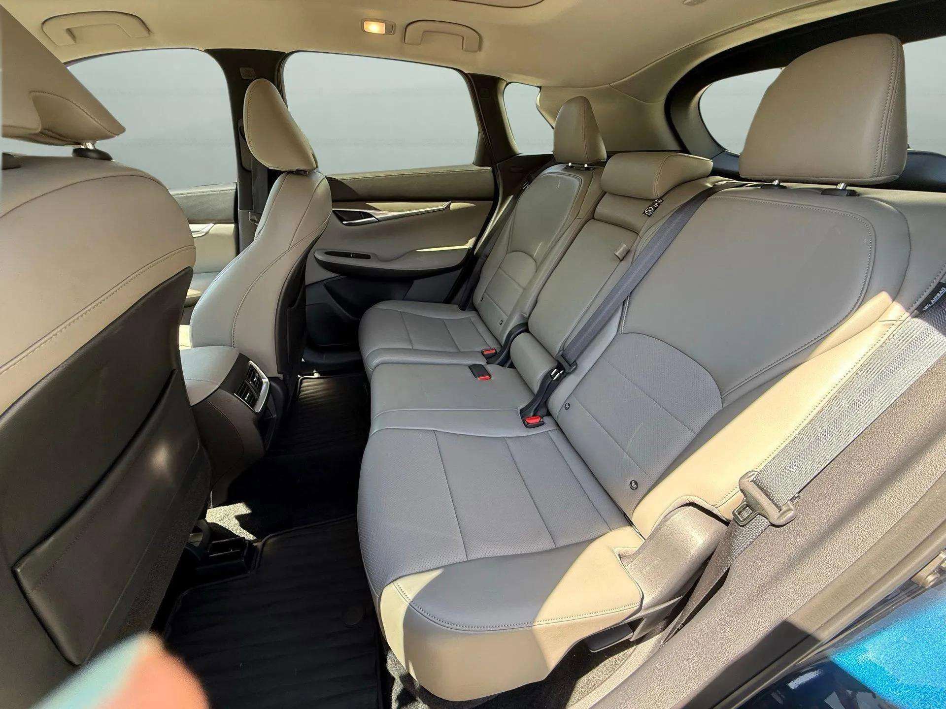 Used 2023 INFINITI QX50 Luxe image 18