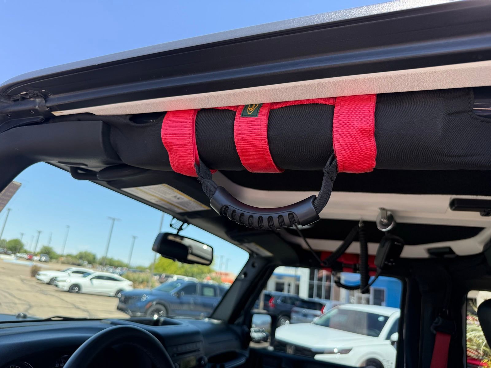 Used 2017 Jeep Wrangler Rubicon AWD/4WD image 13
