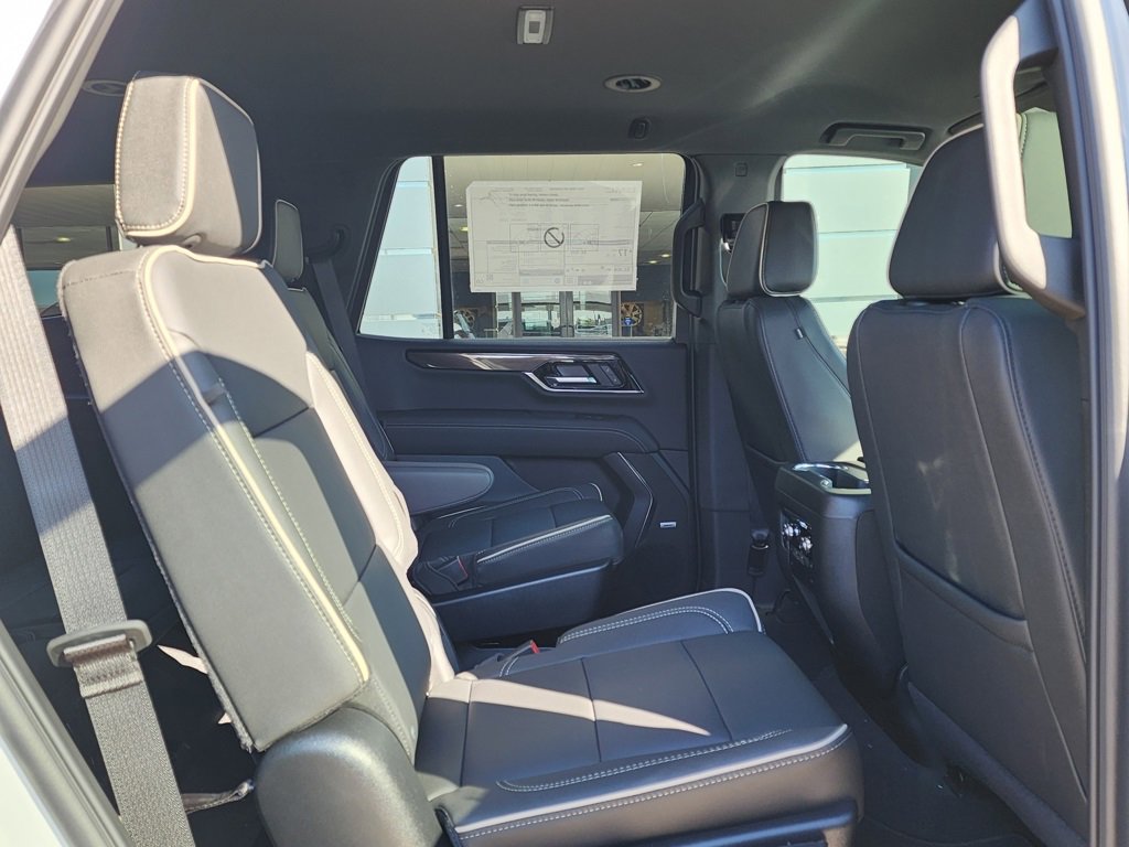 New 2026 GMC Yukon Elevation image 46