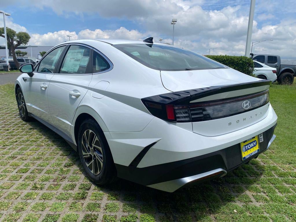 New 2026 Hyundai Sonata Blue FWD image 5