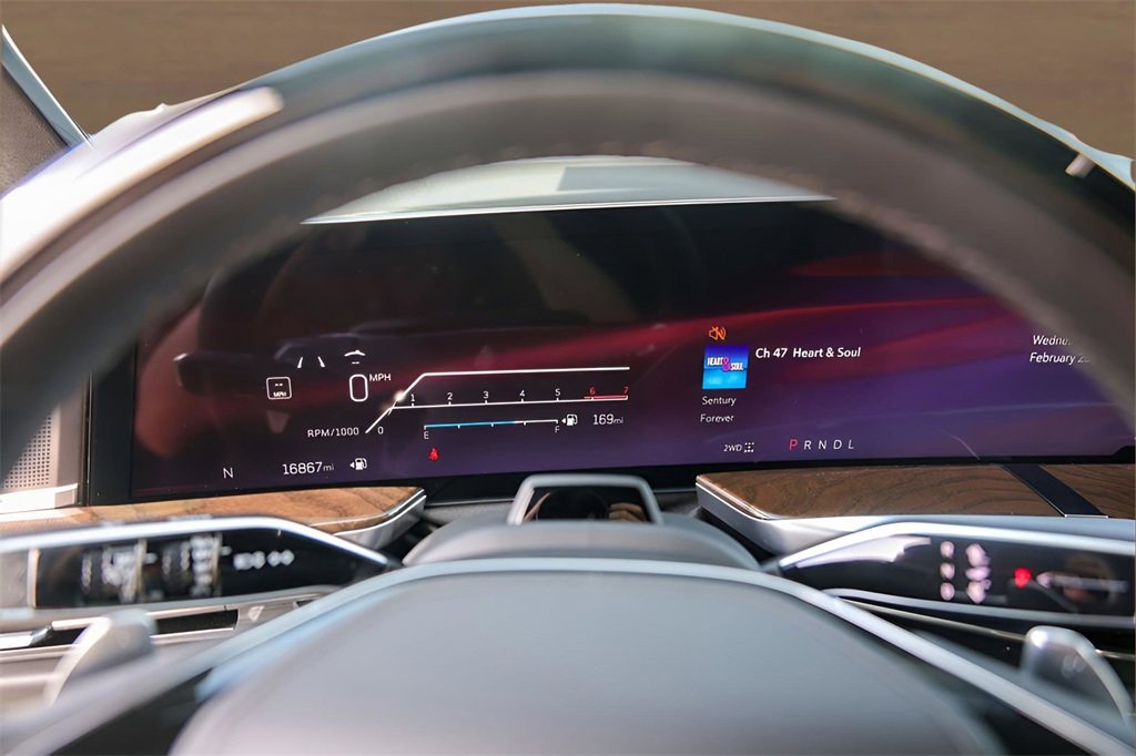 Certified 2025 Cadillac Escalade Sport Platinum image 11