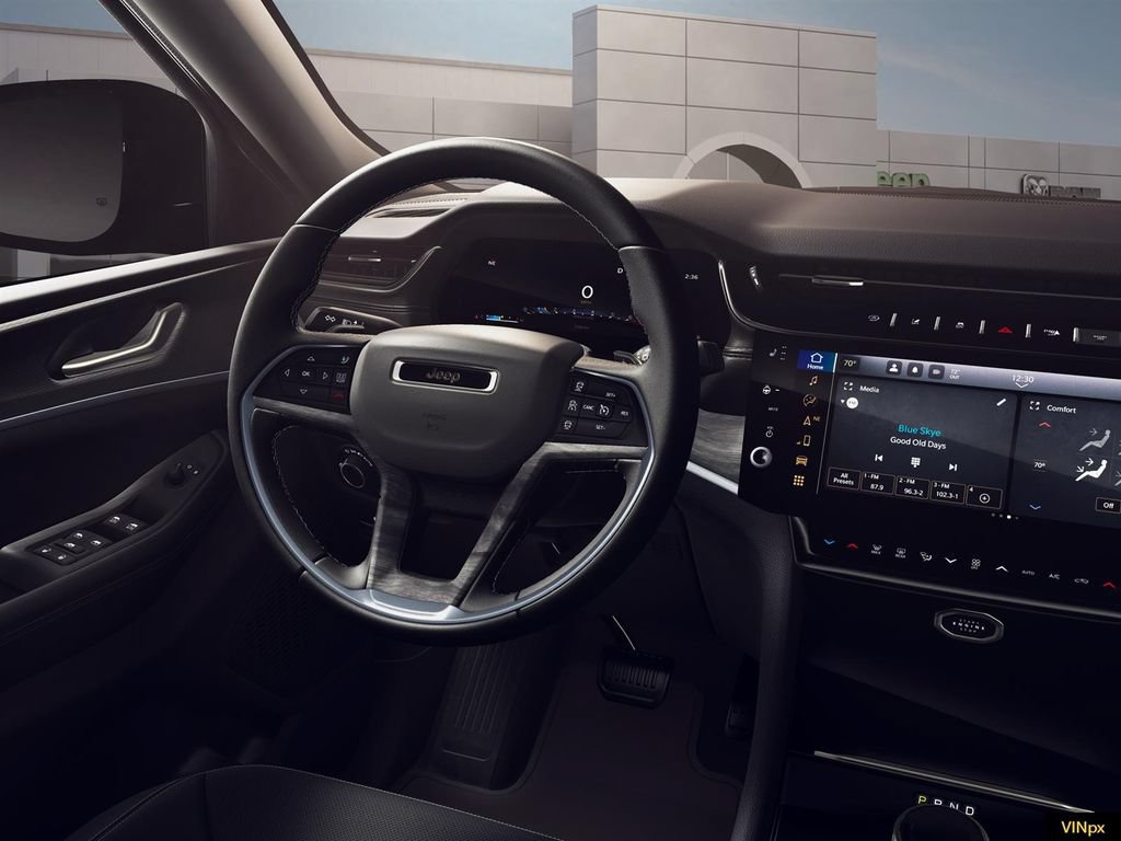 New 2026 Jeep Grand Cherokee Altitude AWD/4WD image 21