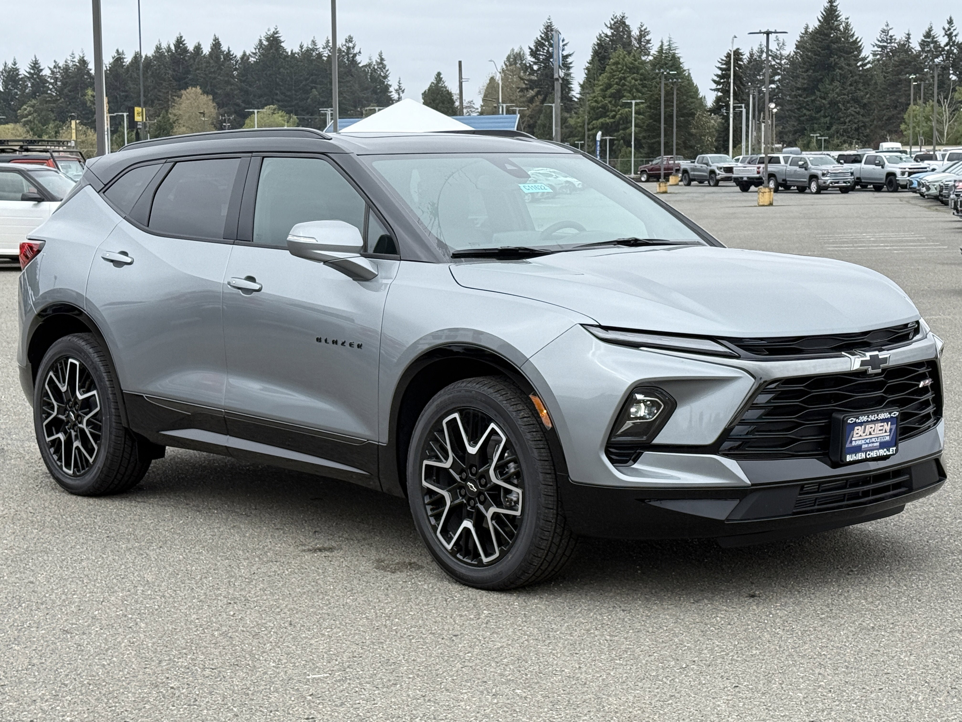 New 2026 Chevrolet Blazer RS w/ LPO, Floor Liner Package AWD/4WD image 7