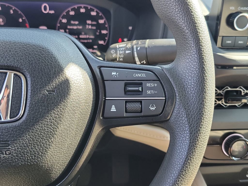 Used 2025 Honda Accord LX image 8