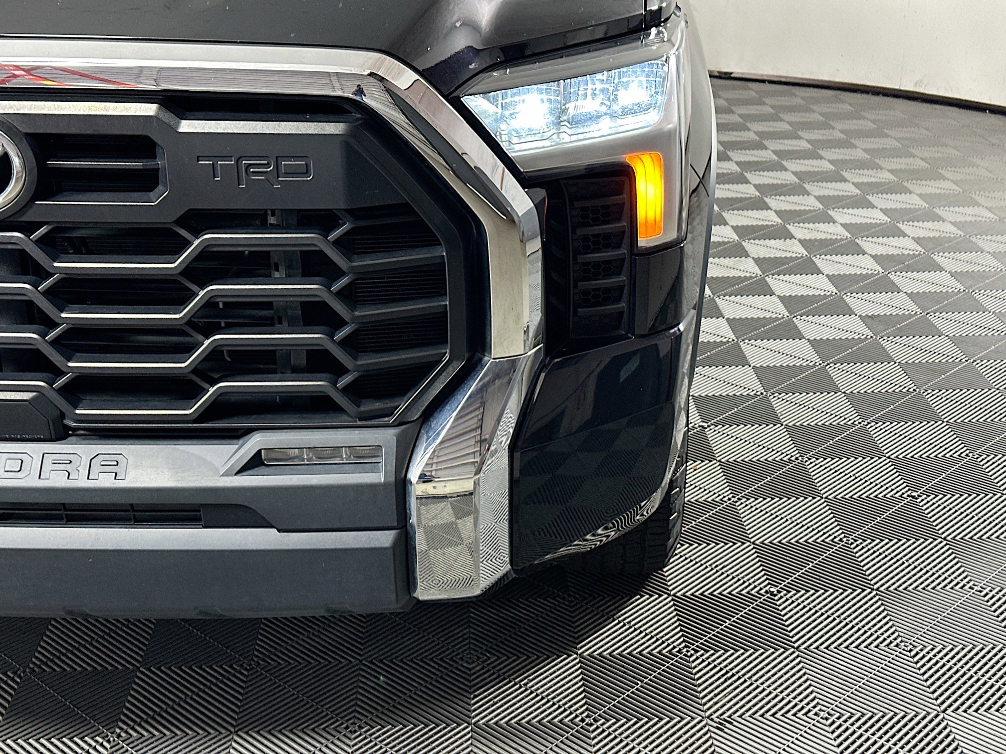 Used 2023 Toyota Tundra SR5 w/ TRD Off-Road Package AWD/4WD image 9