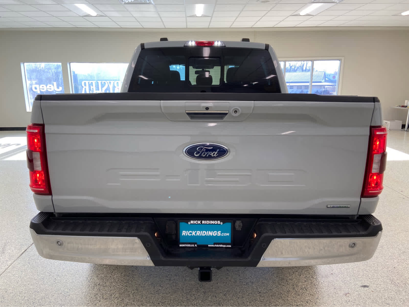 Used 2023 Ford F150 XLT w/ Equipment Group 302A High image 8