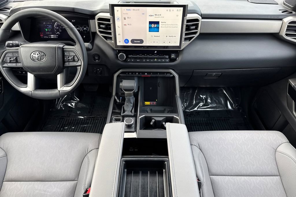Used 2025 Toyota Tundra Limited image 4