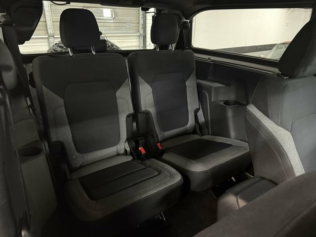 Used 2023 Ford Bronco 2-Door w/ Sasquatch Package AWD/4WD image 33
