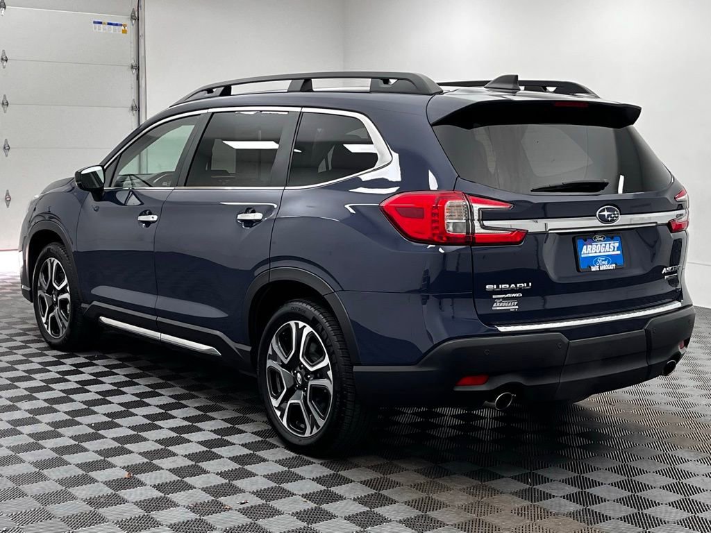 Used 2024 Subaru Ascent Touring AWD/4WD image 13