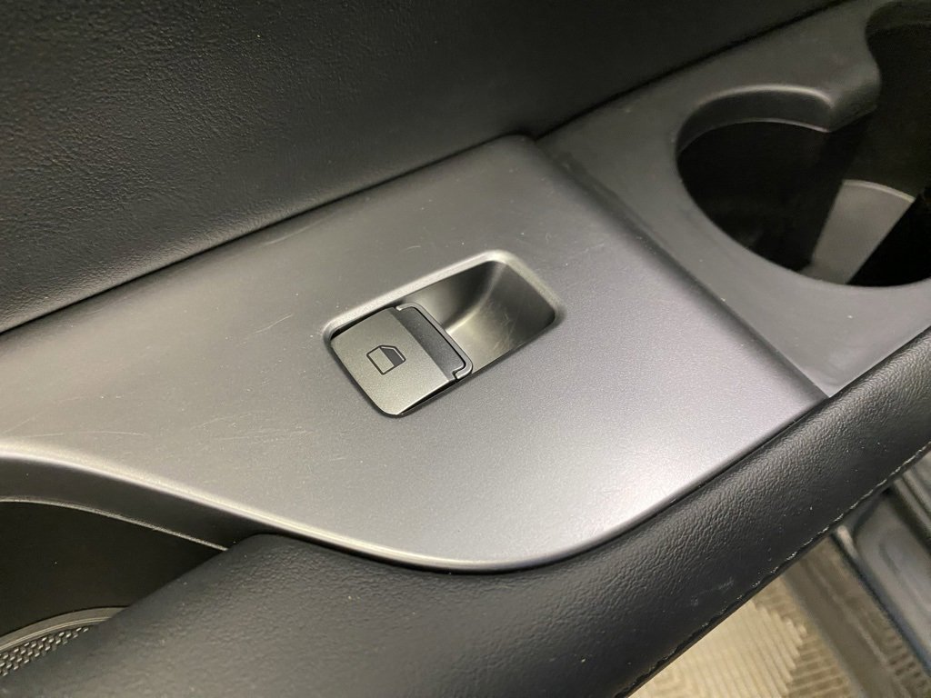 Used 2022 Hyundai Palisade SEL w/ 8P Bench Seat Package image 25