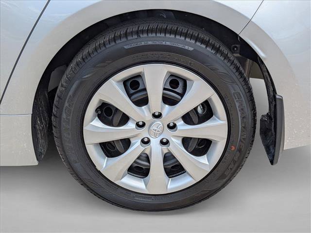 Used 2025 Toyota Corolla LE FWD image 23