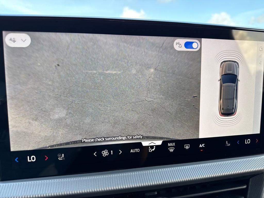 New 2026 Ford Explorer ST-Line image 25