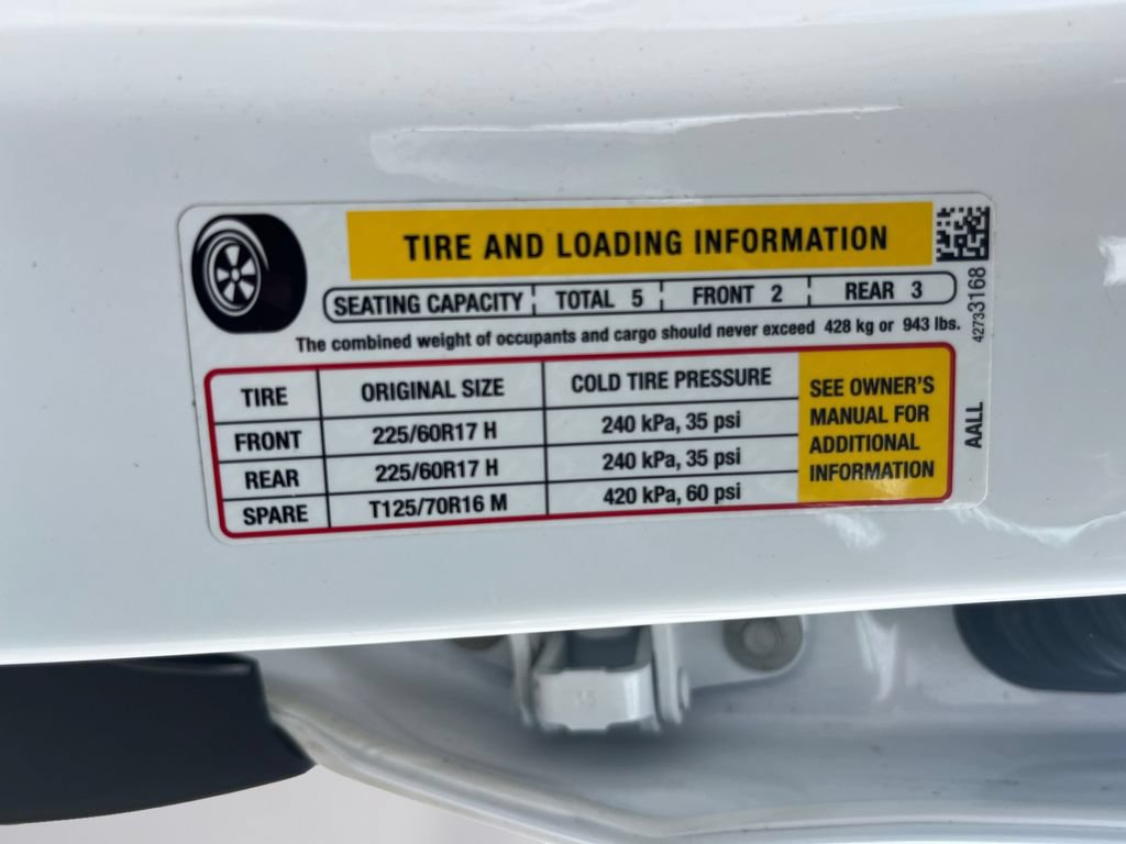 Used 2024 Chevrolet Trax LT w/ LT Convenience Package FWD image 20