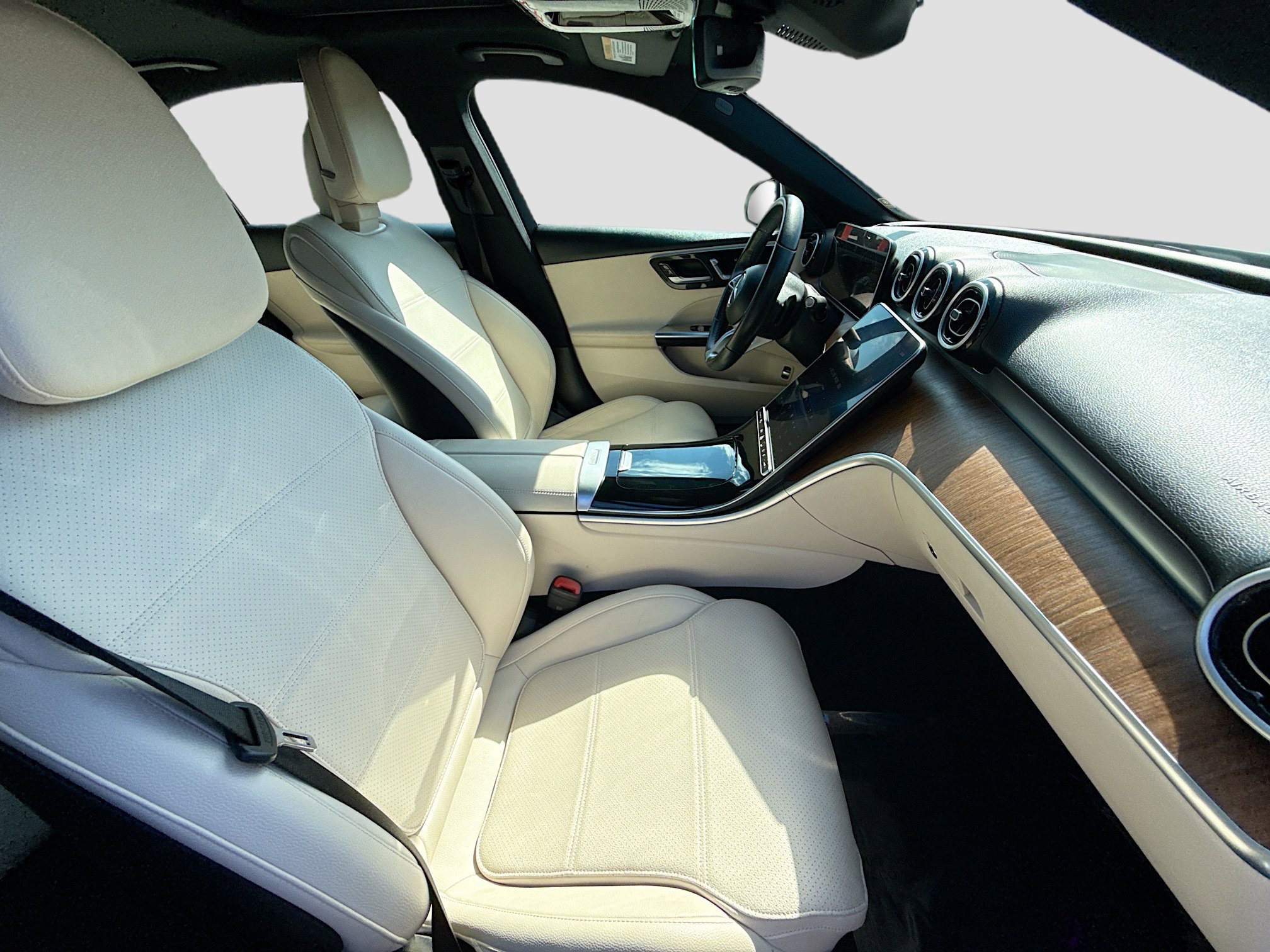 Used 2024 Mercedes-Benz C 300 Sedan image 31