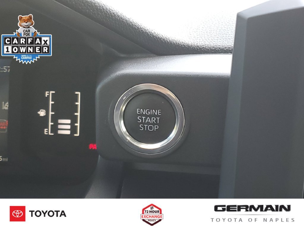 Certified 2025 Toyota 4Runner SR5 AWD/4WD image 33