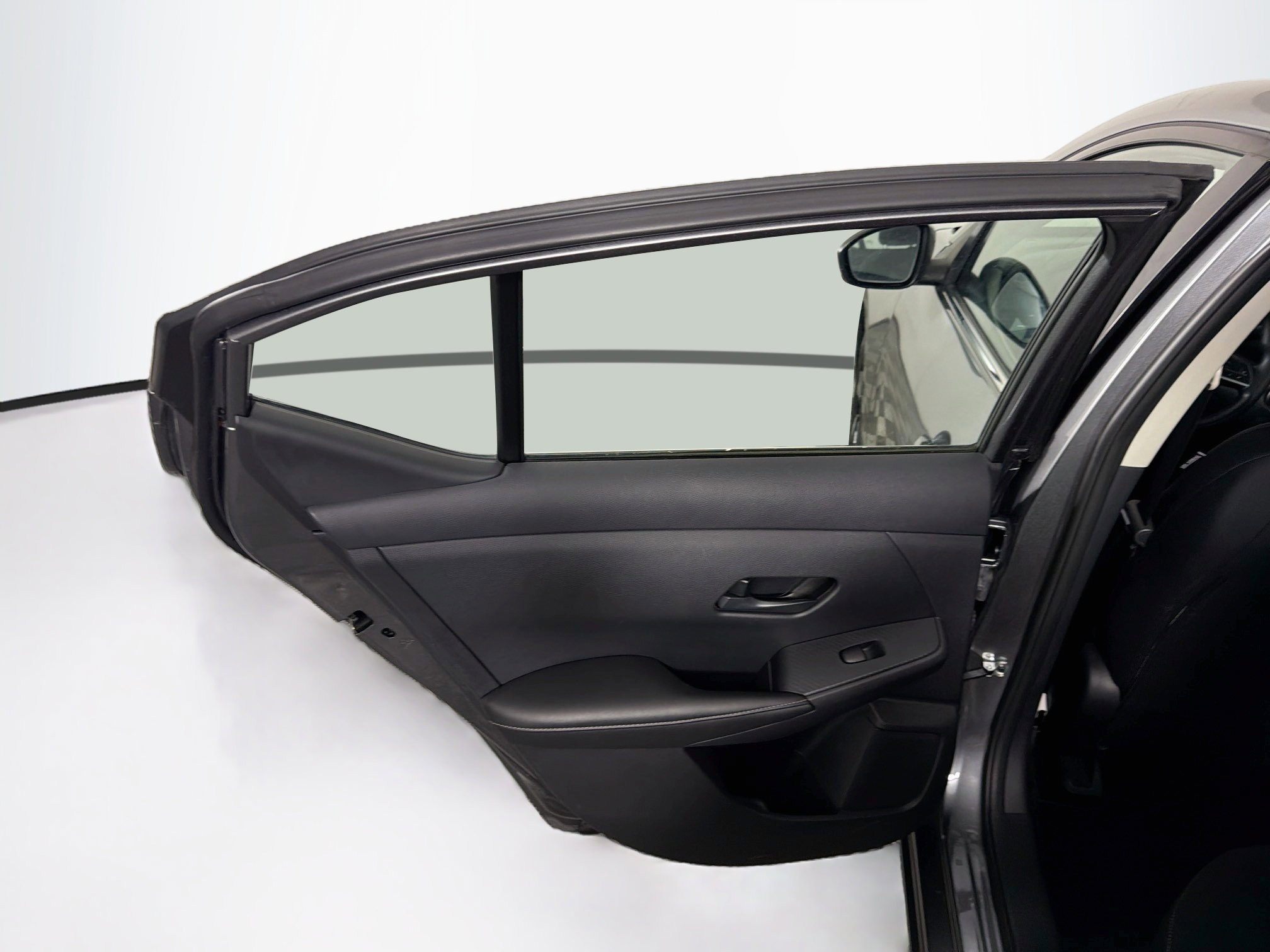 Used 2025 Nissan Sentra SV FWD image 25