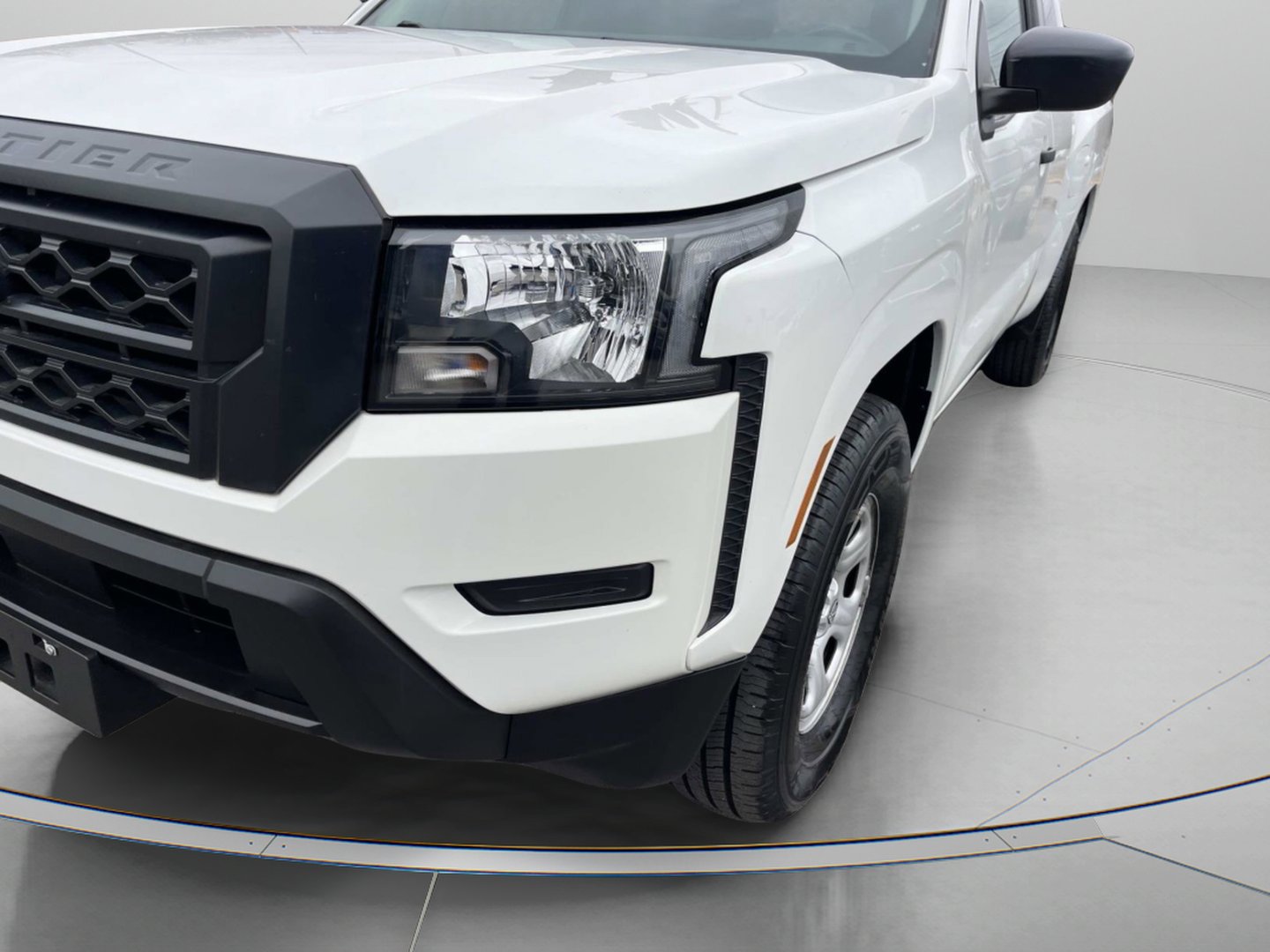 Used 2024 Nissan Frontier S w/ Technology Package image 3