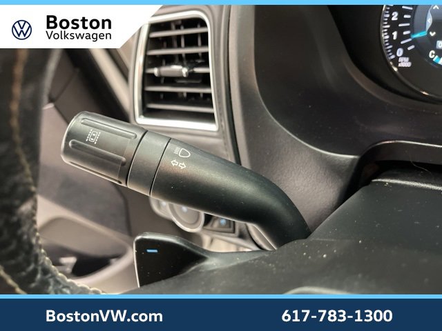 Used 2019 Ford Explorer Platinum image 21