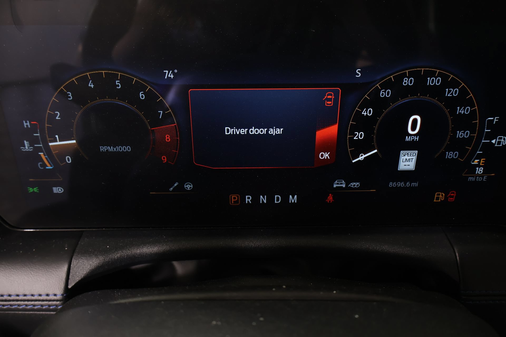 Used 2025 Ford Mustang Dark Horse RWD image 4