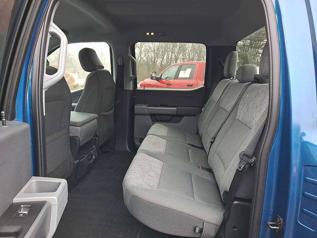 Used 2023 Ford F150 XLT AWD/4WD image 13