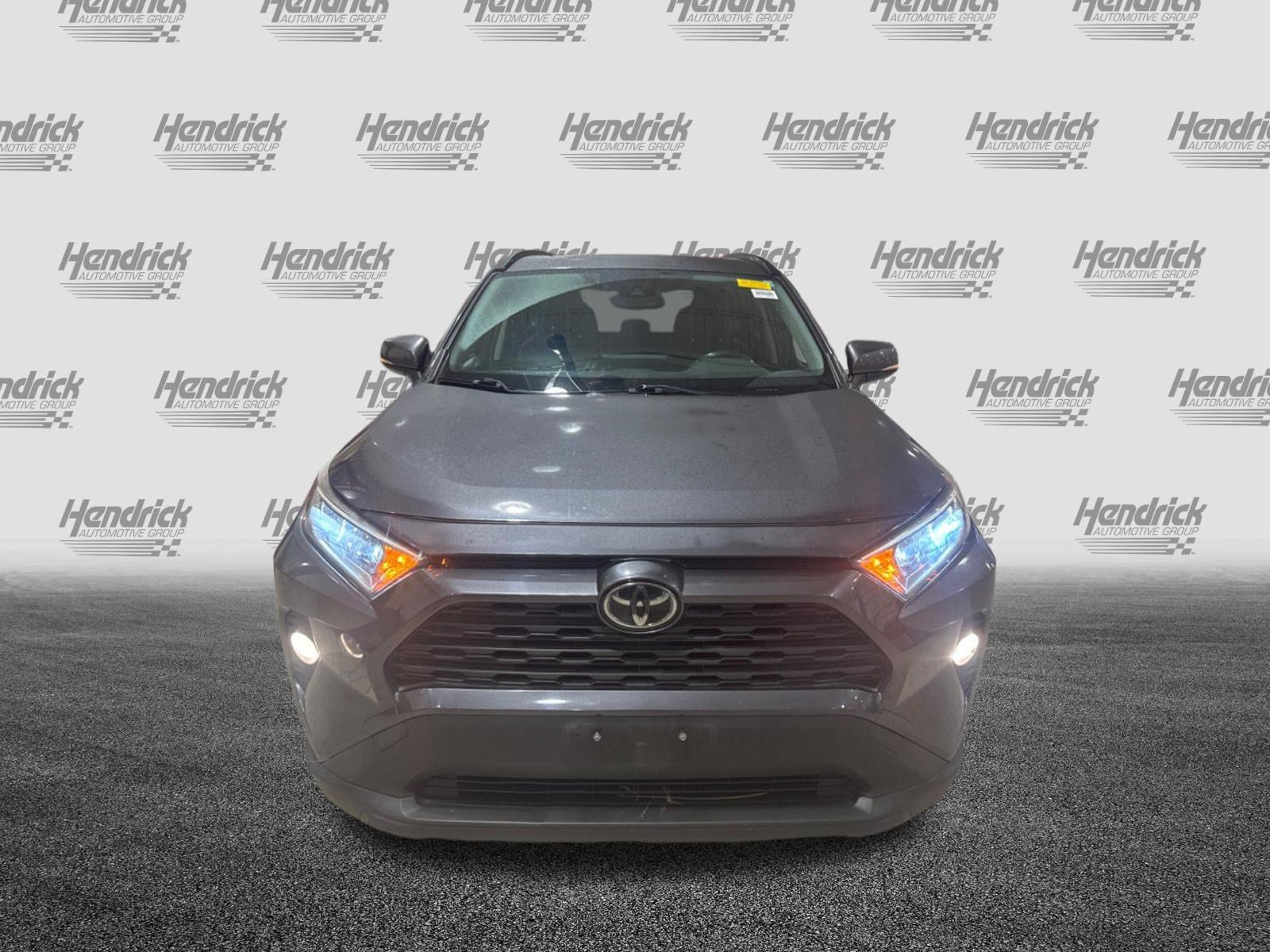 Used 2019 Toyota RAV4 XLE w/ Convenience Package AWD/4WD image 2