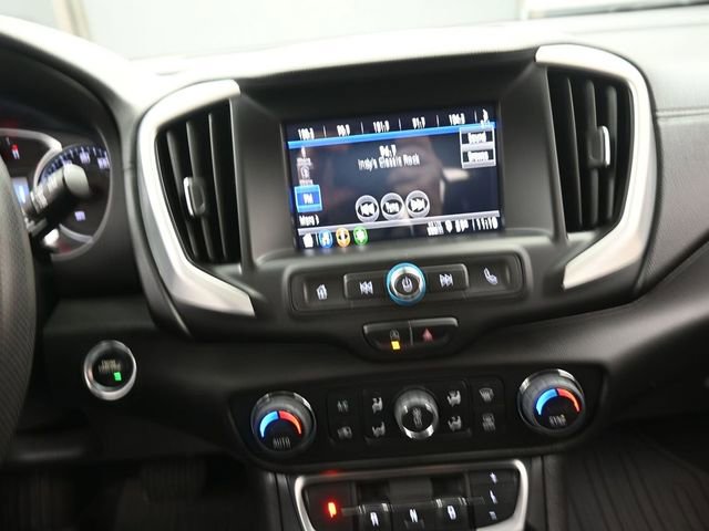 Used 2023 GMC Terrain SLE w/ Driver Convenience Package image 10