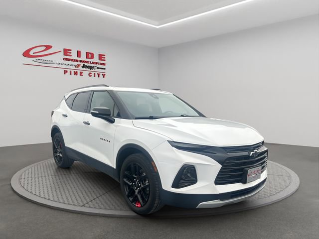 Used 2022 Chevrolet Blazer LT w/ Redline Edition image 9