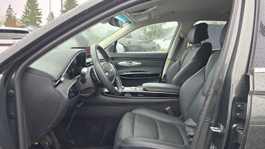 Used 2025 Genesis GV70 2.5T image 20