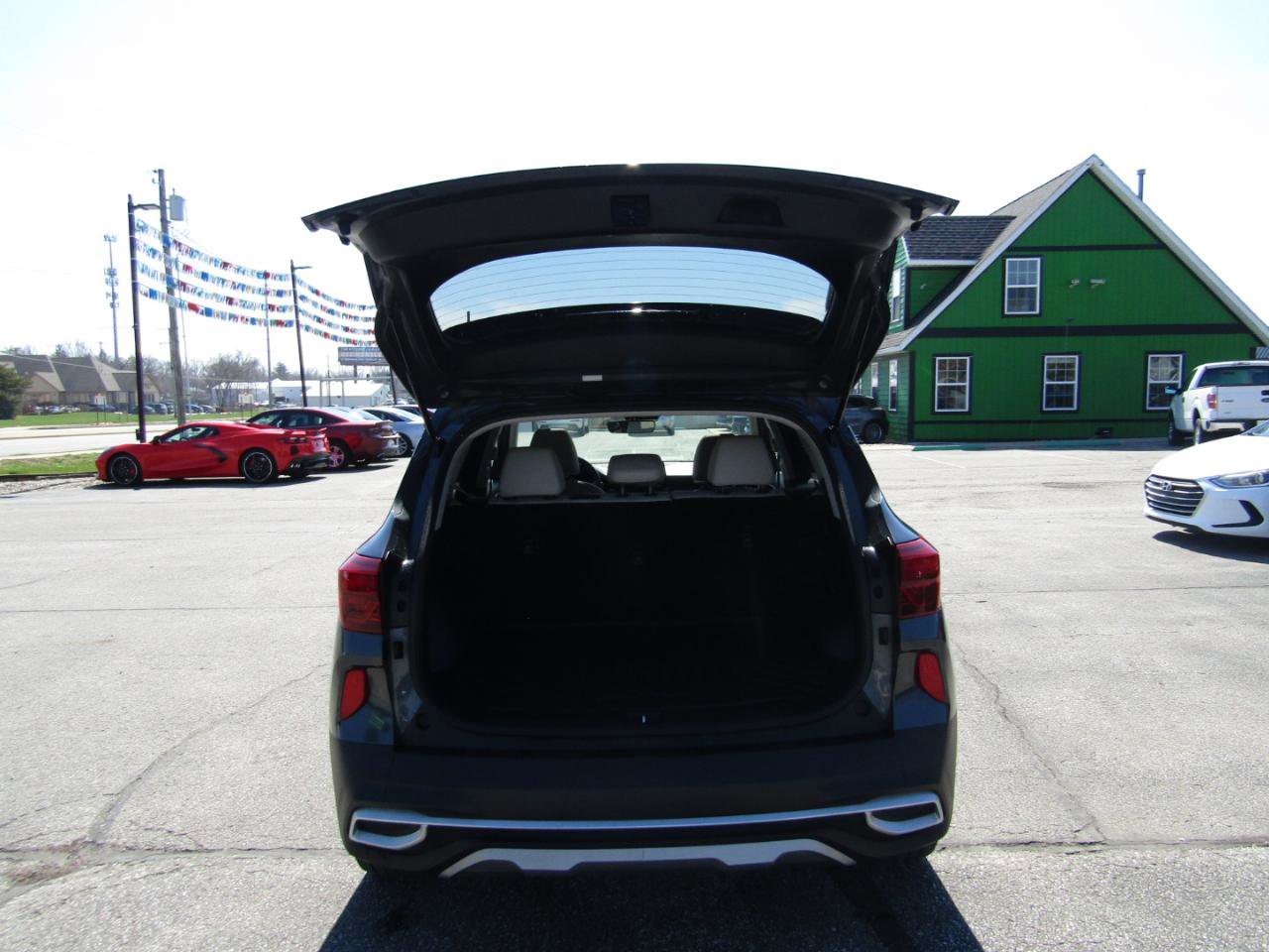 Used 2021 Kia Seltos EX image 20