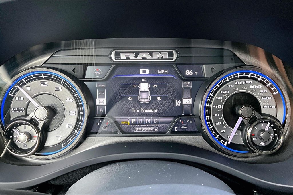 Used 2021 RAM 1500 Limited AWD/4WD image 14