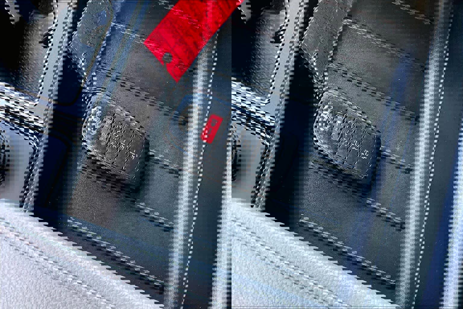 Used 2025 Toyota Tundra Limited image 14