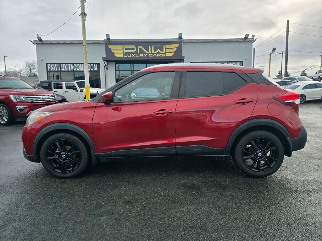 Used 2020 Nissan Kicks SV image 4