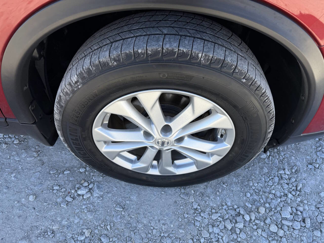 Used 2014 Nissan Rogue SV w/ SV Premium Package image 27