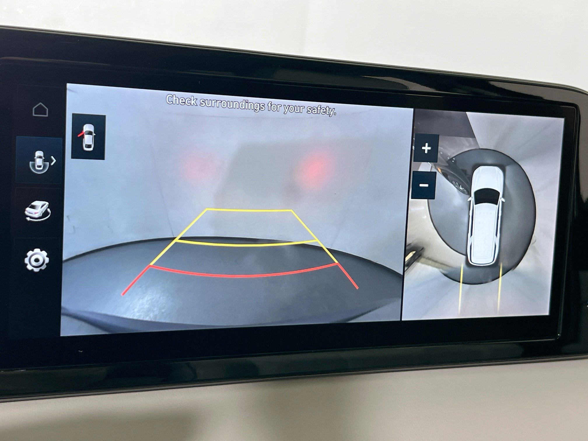 Used 2023 Hyundai Palisade Calligraphy image 14