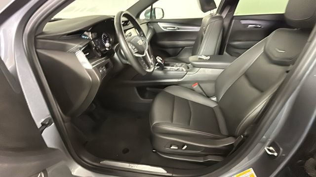 Used 2022 Cadillac XT5 Luxury FWD image 12