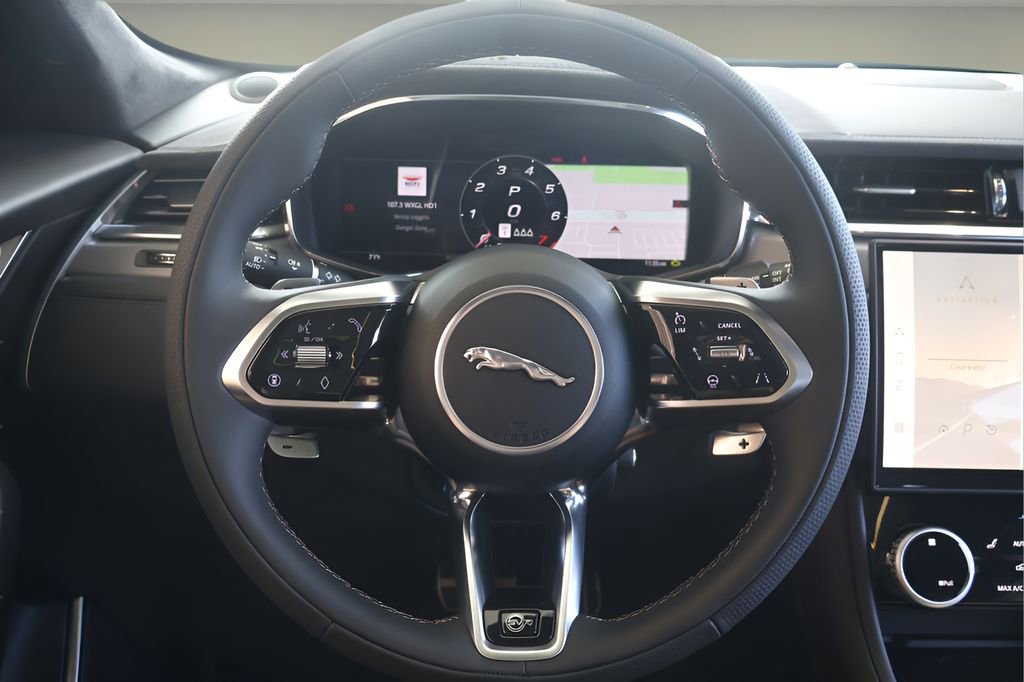 New 2026 Jaguar F-PACE SVR AWD/4WD image 16
