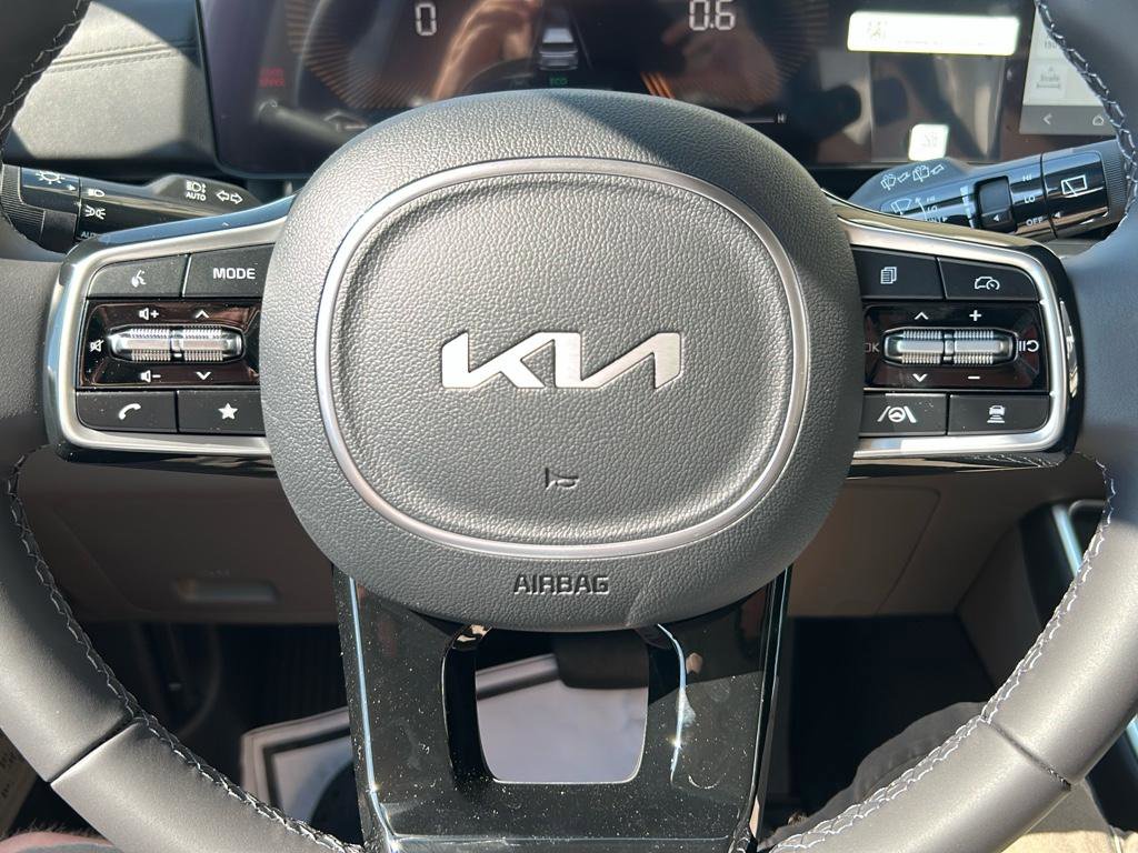 New 2026 Kia Carnival image 25