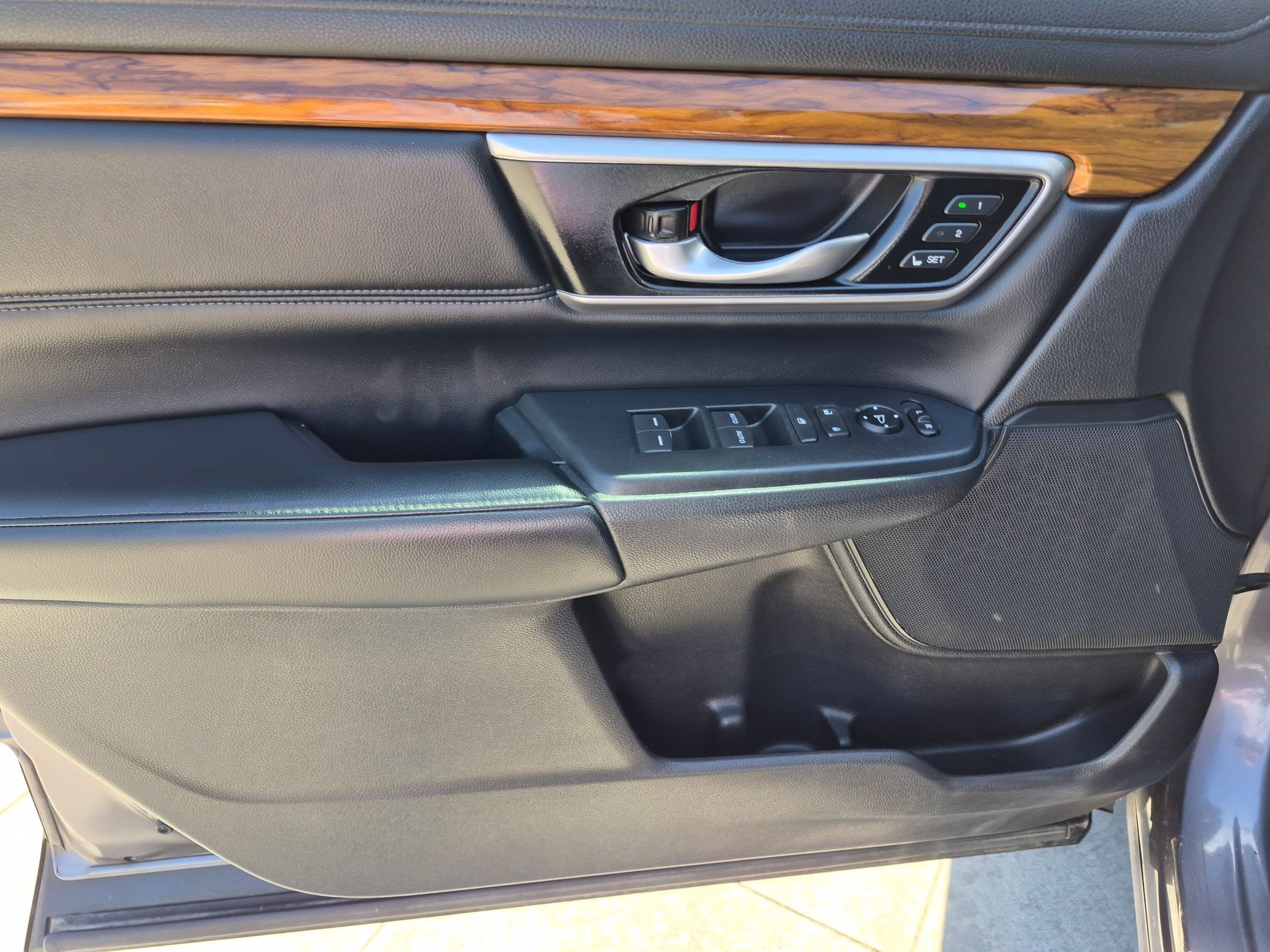 Used 2022 Honda CR-V EX-L image 13